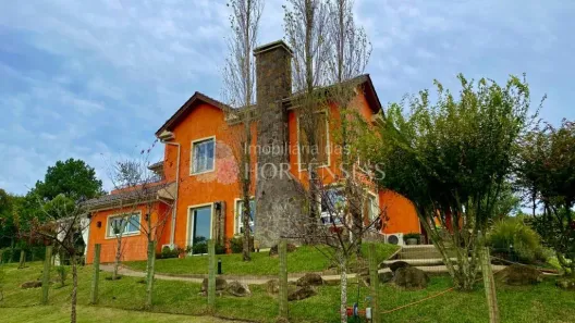 Casa de Condomínio com 3 Quartos à venda, 238m² no , Gramado