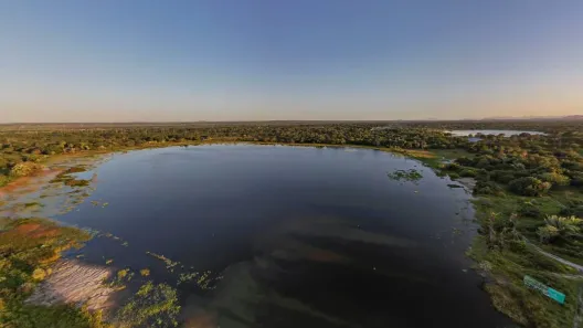 Lote/Terreno à venda, 200m² no Jacundá, Aquiraz