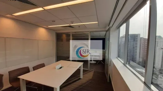Sala Comercial para alugar, 393m² no Vila Nova Conceição, São Paulo