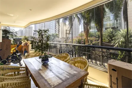 Apartamento com 4 Quartos à venda, 250m² no Indianópolis, São Paulo