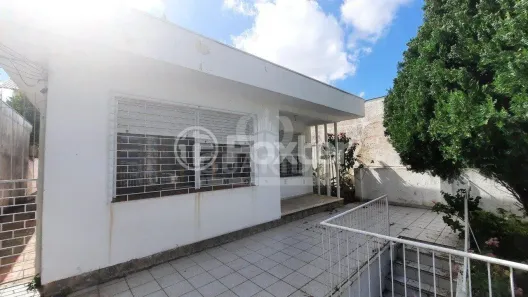 Casa com 4 Quartos à venda, 300m² no Medianeira, Porto Alegre