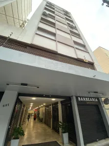 Ponto Comercial à venda, 50m² no Independência, Porto Alegre