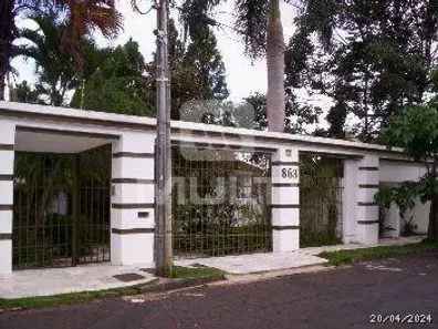 Casa com 4 Quartos à venda, 630m² no Lídice, Uberlândia