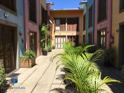 Casa de Condomínio com 2 Quartos à venda, 132m² no Jardim do Salso, Porto Alegre