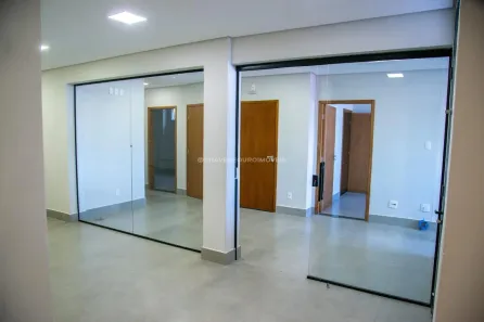 Sala Comercial para alugar, 278m² no São Benedito, Uberaba