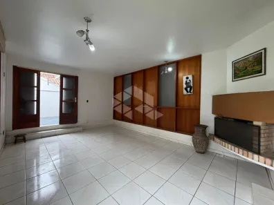 Casa com 3 Quartos para alugar, 200m² no Jardim do Salso, Porto Alegre