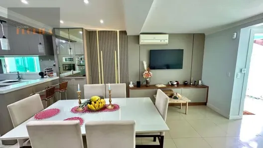 Casa com 4 Quartos à venda, 160m² no Campeche, Florianópolis