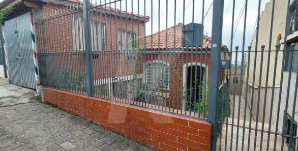 Sobrado com 7 Quartos à venda, 230m² no Vila Constança, São Paulo