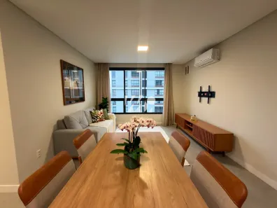 Apartamento com 2 Quartos à venda, 65m² no Pedra Branca, Palhoça