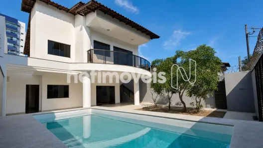 Casa com 6 Quartos à venda, 235m² no Jardim Camburi, Vitória