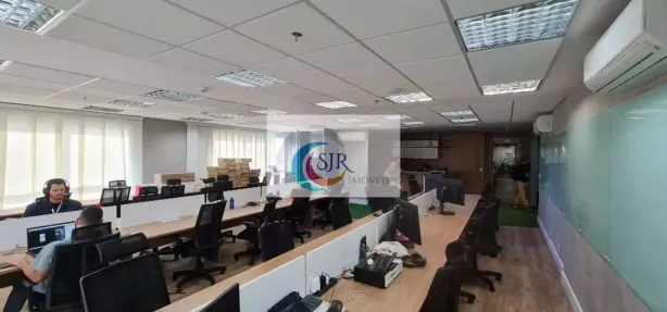Sala Comercial para alugar, 233m² no Pinheiros, São Paulo