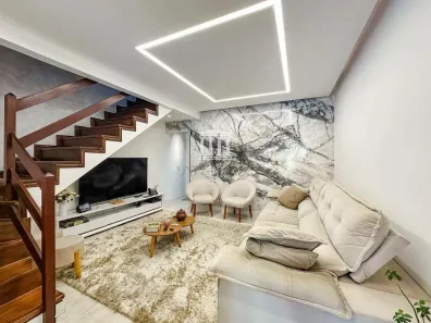 Casa de Condomínio com 2 Quartos à venda, 100m² no Parque São Luiz, Teresópolis