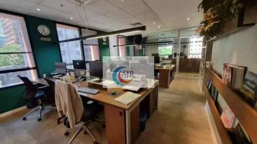 Sala Comercial para alugar, 210m² no Vila Olímpia, São Paulo