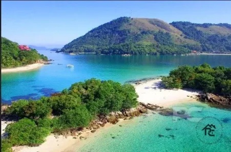 Casa de Condomínio com 5 Quartos à venda, 350m² no Portogalo, Angra dos Reis