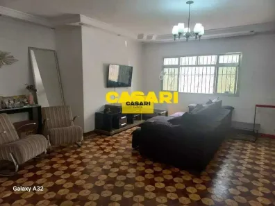 Casa com 3 Quartos para alugar, 300m² no Rudge Ramos, São Bernardo do Campo