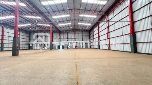 Galpão/Depósito/Armazém para alugar, 1100m² no Minas Gerais, Uberlândia