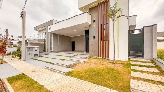 Casa de Condomínio com 3 Quartos à venda, 185m² no Piracangaguá, Taubaté