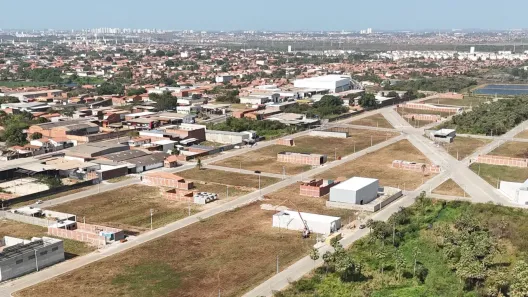 Lote/Terreno à venda, 10m² no Planalto Ayrton Senna, Fortaleza