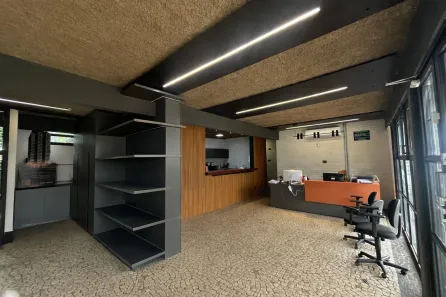 Imóvel Comercial para alugar, 240m² no Lídice, Uberlândia