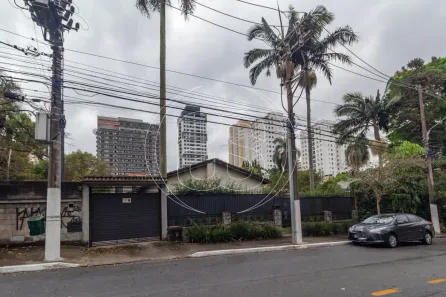 Casa com 3 Quartos à venda, 328m² no Santo Amaro, São Paulo