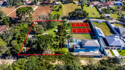 Fazenda/Sítio com 3 Quartos à venda, 300m² no Eucaliptos, Fazenda Rio Grande
