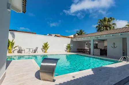Casa com 5 Quartos à venda, 380m² no Balneário Praia do Pernambuco, Guarujá