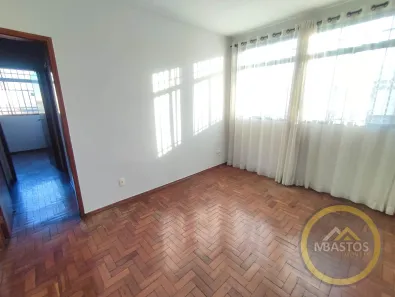 Apartamento com 2 Quartos para alugar, 75m² no Coração Eucarístico, Belo Horizonte