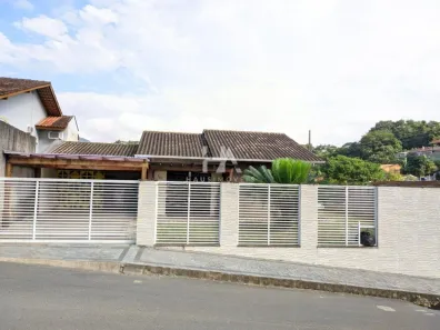 Casa com 2 Quartos à venda, 135m² no Vila Lenzi, Jaraguá do Sul