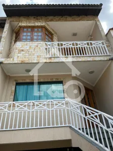 Sobrado com 3 Quartos à venda, 244m² no Montanhão, São Bernardo do Campo