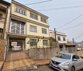 Casa com 4 Quartos à venda, 250m² no Retiro, Volta Redonda