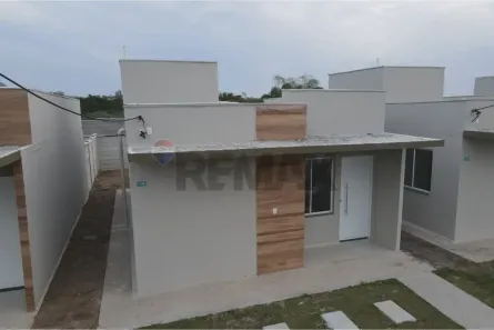 Casa de Condomínio com 2 Quartos à venda, 50m² no Ubatiba, Maricá
