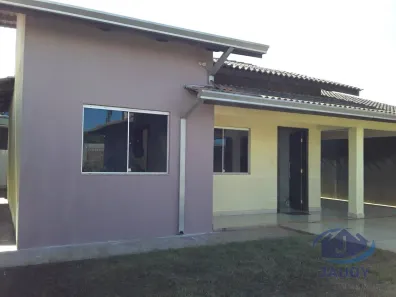 Casa com 3 Quartos à venda, 360m² no Petrópolis, Várzea Grande
