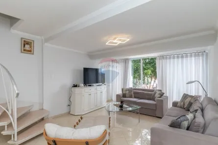 Casa com 4 Quartos à venda, 243m² no Água Fria, São Paulo