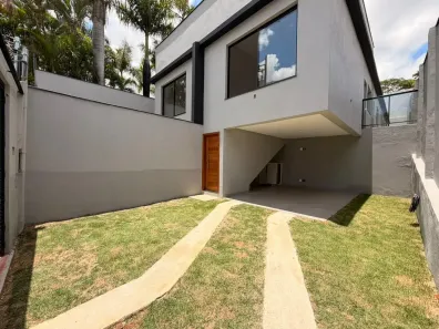Casa com 3 Quartos à venda, 180m² no Trevo, Belo Horizonte
