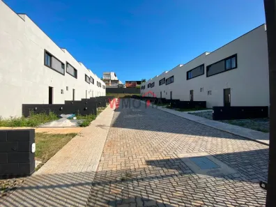 Casa de Condomínio com 2 Quartos para venda ou aluguel, 65m² no Jardim Santa Teresa, Mogi das Cruzes