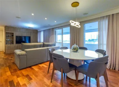 Apartamento com 3 Quartos à venda, 140m² no Vila Dom Pedro I, São Paulo