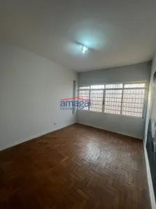 Casa com 3 Quartos para alugar, 187m² no Parque Brasil, Jacareí