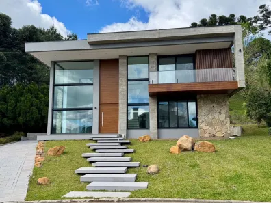 Casa de Condomínio com 4 Quartos à venda, 305m² no Vila Prinstrop, Gramado