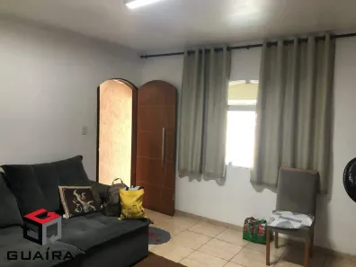 Casa com 2 Quartos para alugar, 120m² no Jardim Stella, Santo André