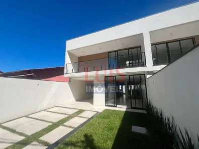 Casa com 3 Quartos para alugar, 225m² no Serra Grande, Niterói