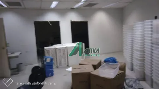 Sala Comercial para alugar, 1568m² no Santa Efigênia, Belo Horizonte