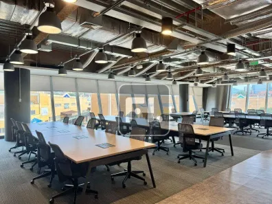 Sala Comercial para alugar, 1651m² no Santo Cristo, Rio de Janeiro