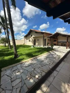 Casa com 3 Quartos à venda, 268m² no Jardim Amélia, Uberaba