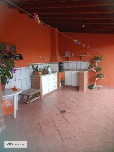 Casa com 3 Quartos à venda, 200m² no Parque Fazendinha, Campinas