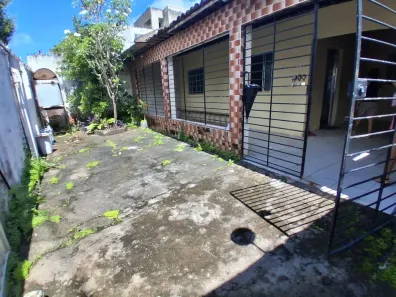 Casa com 4 Quartos à venda, 200m² no COHAB, Recife