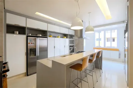 Apartamento com 4 Quartos à venda, 200m² no Cerqueira César, São Paulo