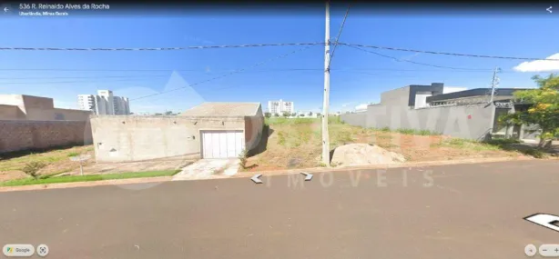 Lote/Terreno à venda, 250m² no Loteamento Portal do Vale II, Uberlândia