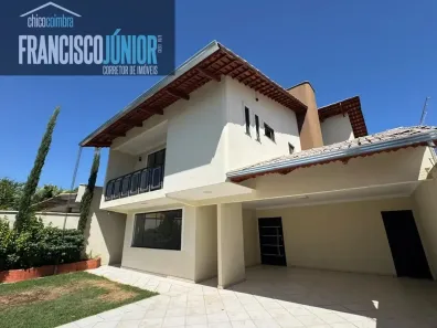 Sobrado com 4 Quartos à venda, 375m² no Setor Coimbra, Goiânia