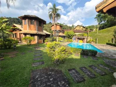 Casa de Condomínio com 3 Quartos à venda, 280m² no Caraguatá, Mairiporã