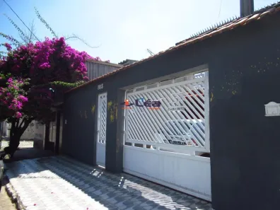 Casa com 3 Quartos à venda, 180m² no Sítio São José, Suzano